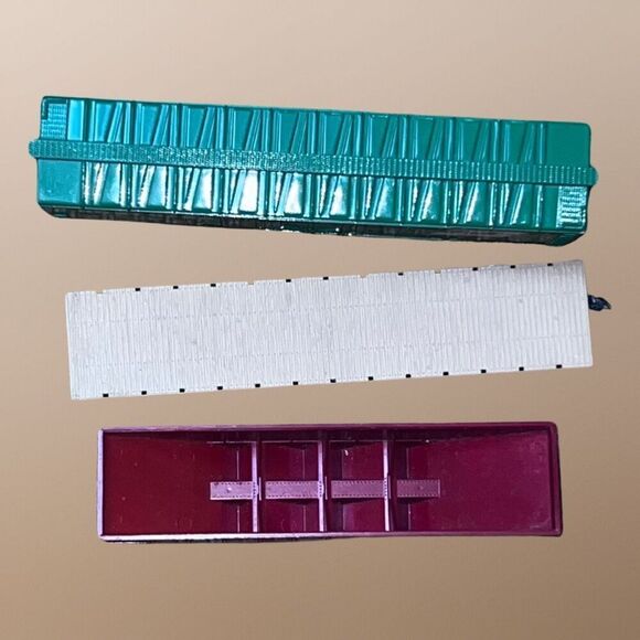 3 Vintage 1975 TYCO BN 100024 Box Car Open Bay Hopper Flat Car HO Scale Train B6 - Picture 2 of 7